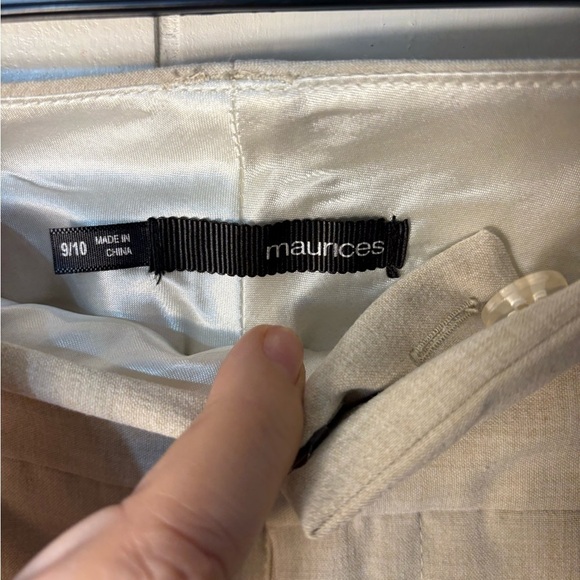 NWT Maurice’s I am Polished Light Tan Women’s Capri Pants Size 9/10 - Picture 5 of 9